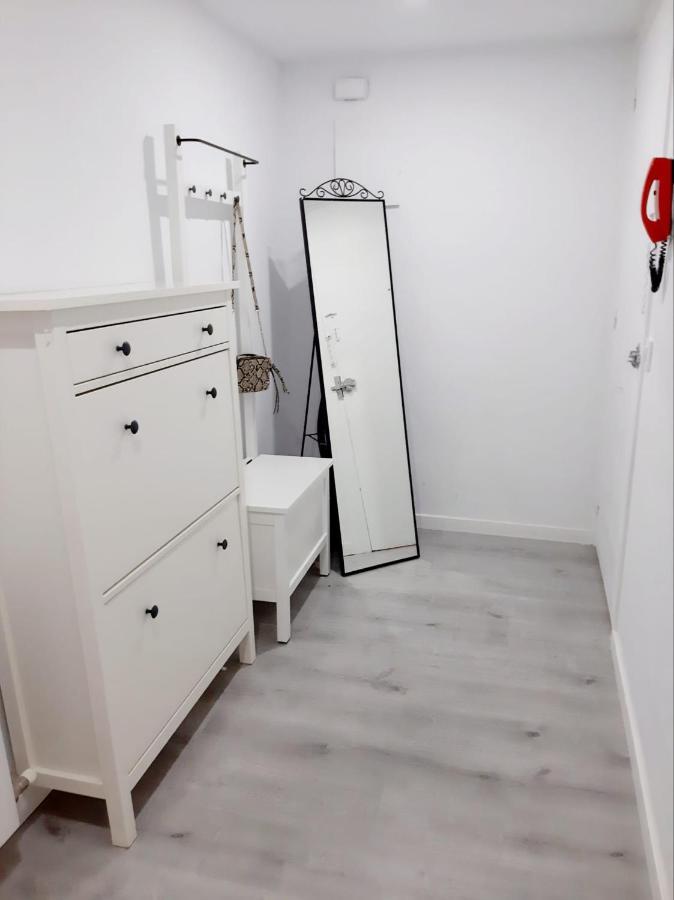 Nur Apartment ตาราสซา ภายนอก รูปภาพ
